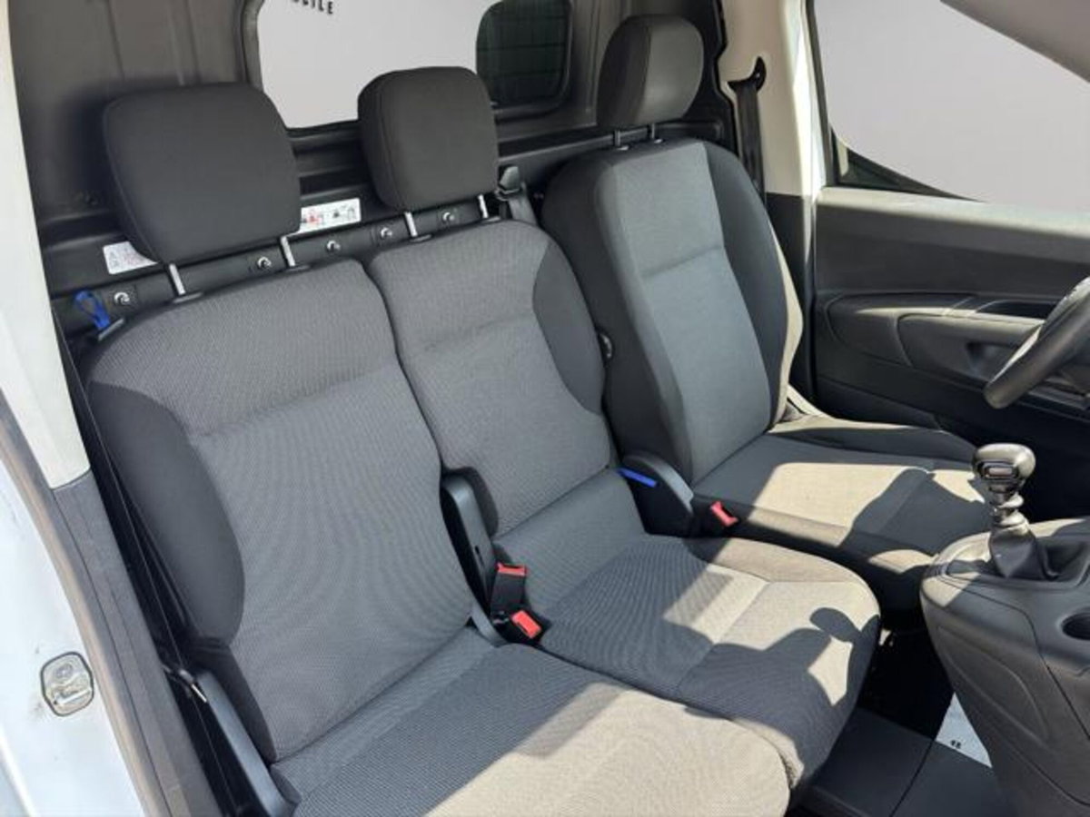 Toyota Proace City City 1.5D 100 CV S&S PC 4p. Comfort (13)