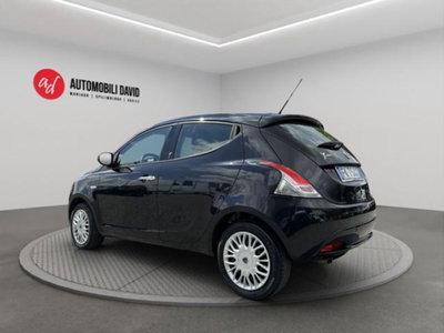 Lancia Ypsilon 1.2 69 CV 5 porte Gold (3)