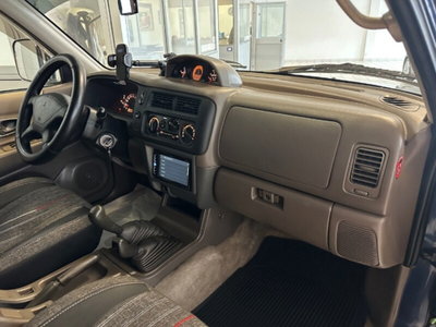 Mitsubishi Pajero 3.0i V6 24V cat GLS (17)