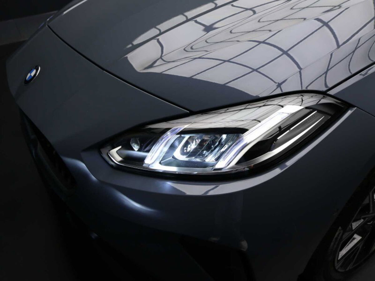 BMW Serie 1 118d Msport (10)