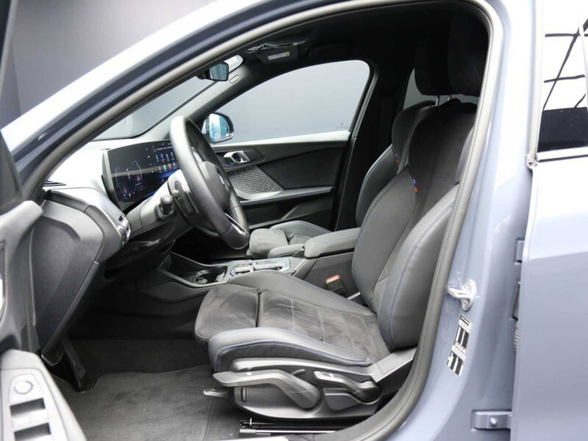 BMW Serie 1 118d Msport (14)
