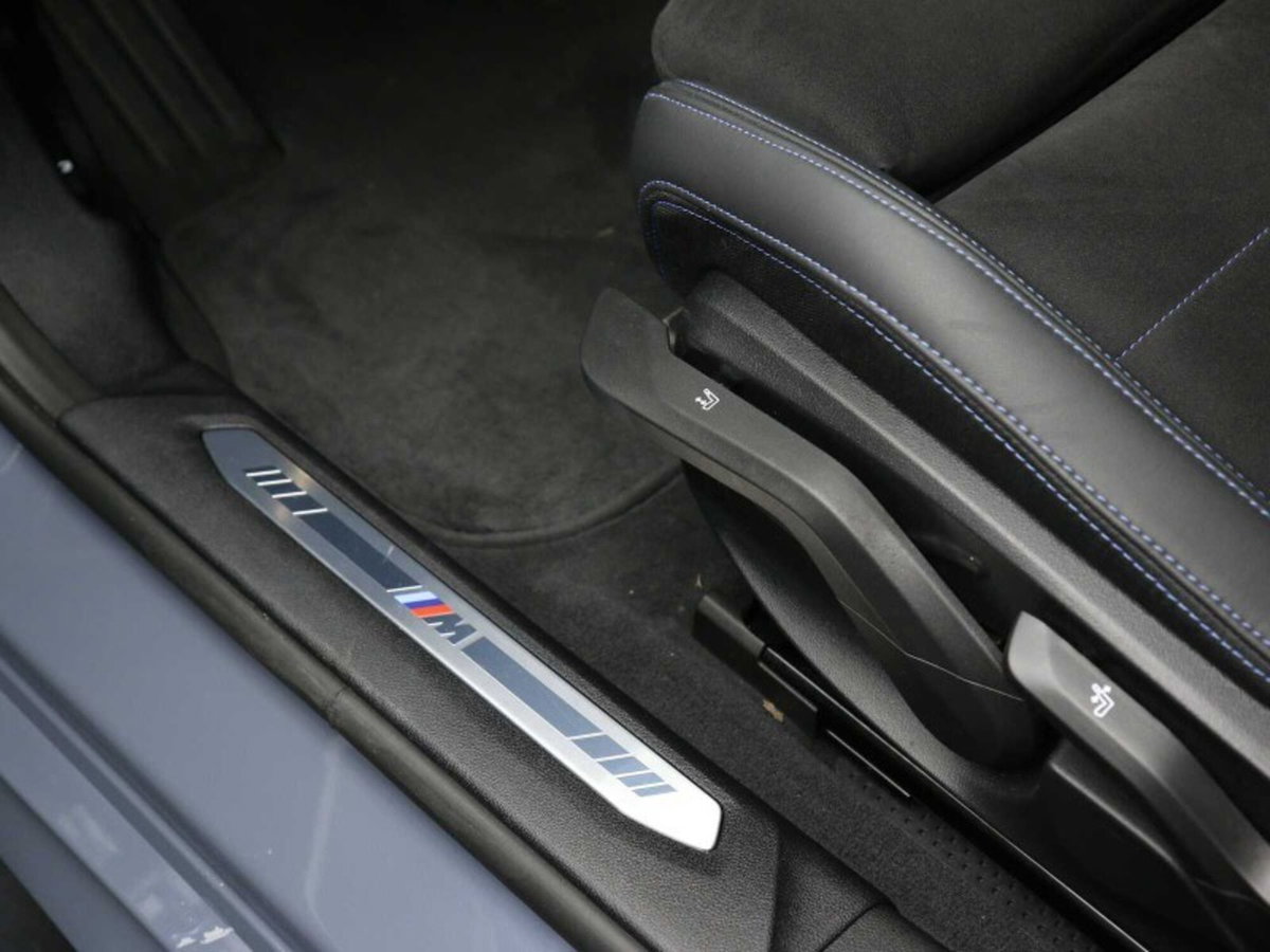 BMW Serie 1 118d Msport (16)