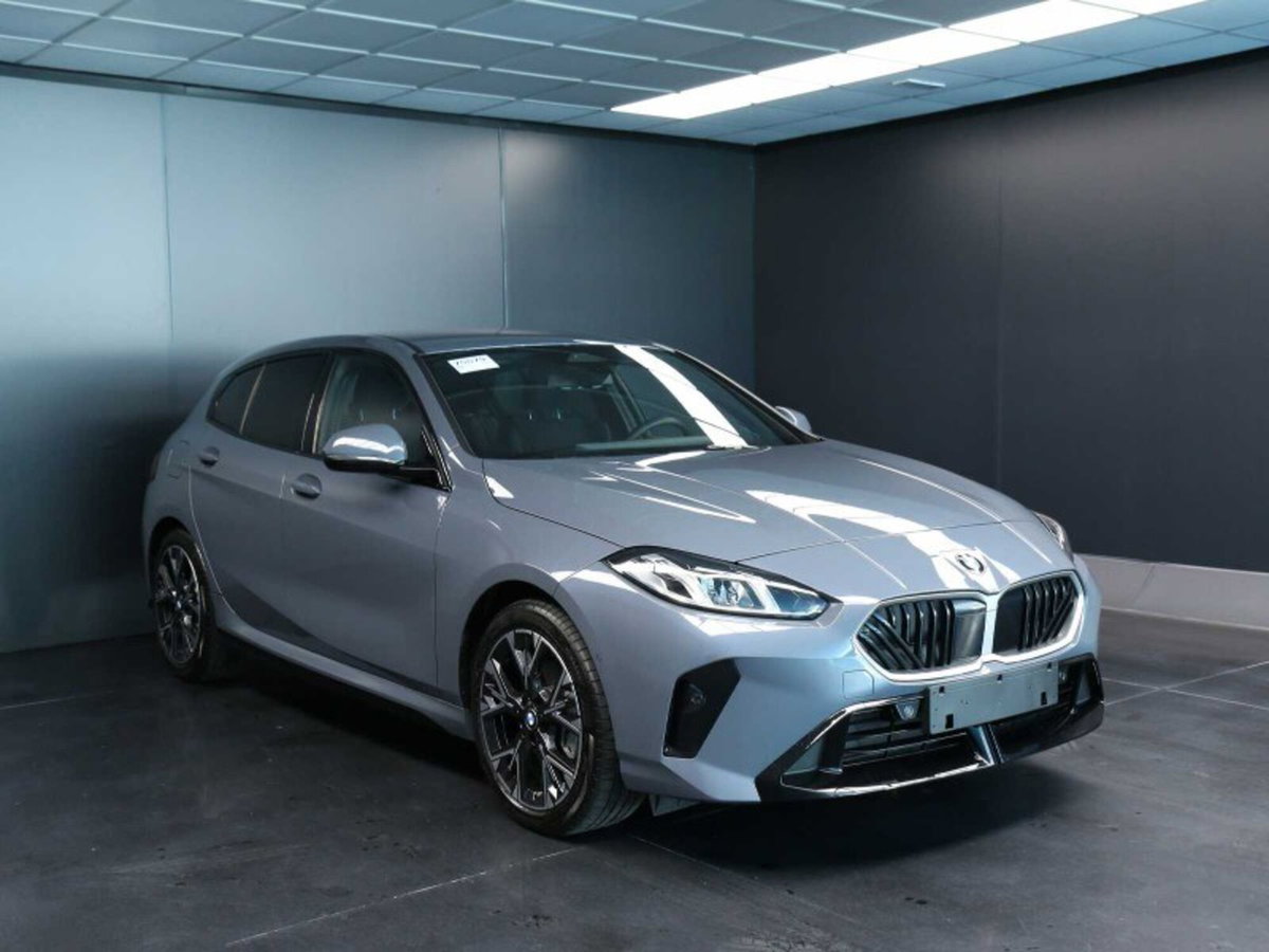 BMW Serie 1 118d Msport (3)