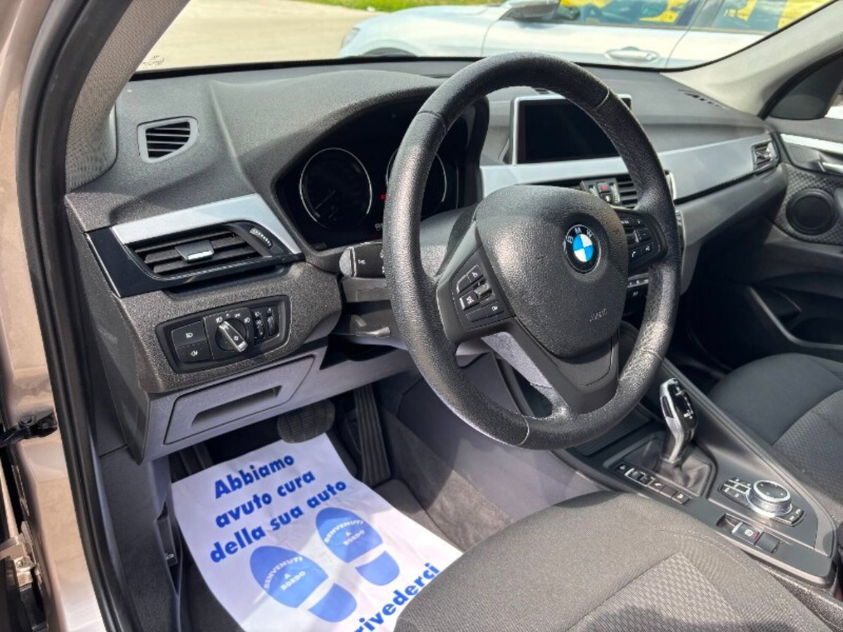 BMW X1 xDrive20d Business Advantage (14)