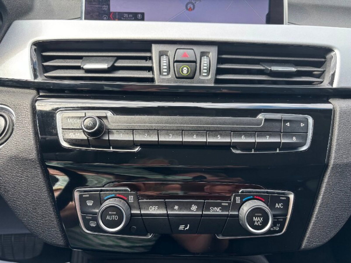 BMW X1 xDrive20d Business Advantage (18)