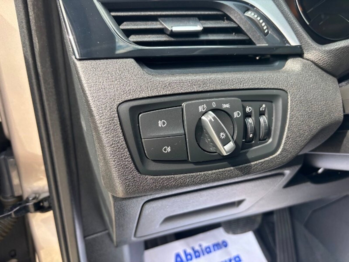 BMW X1 xDrive20d Business Advantage (20)
