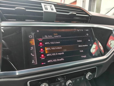 Audi Q3 35 TDI quattro S tronic Business (12)
