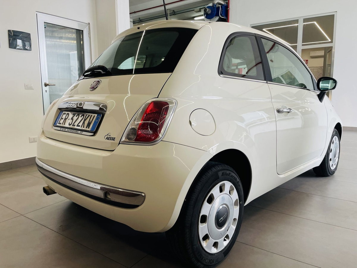 Fiat 500 1.3 Multijet 16V 95 CV Lounge (4)