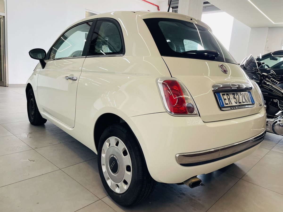 Fiat 500 1.3 Multijet 16V 95 CV Lounge (5)