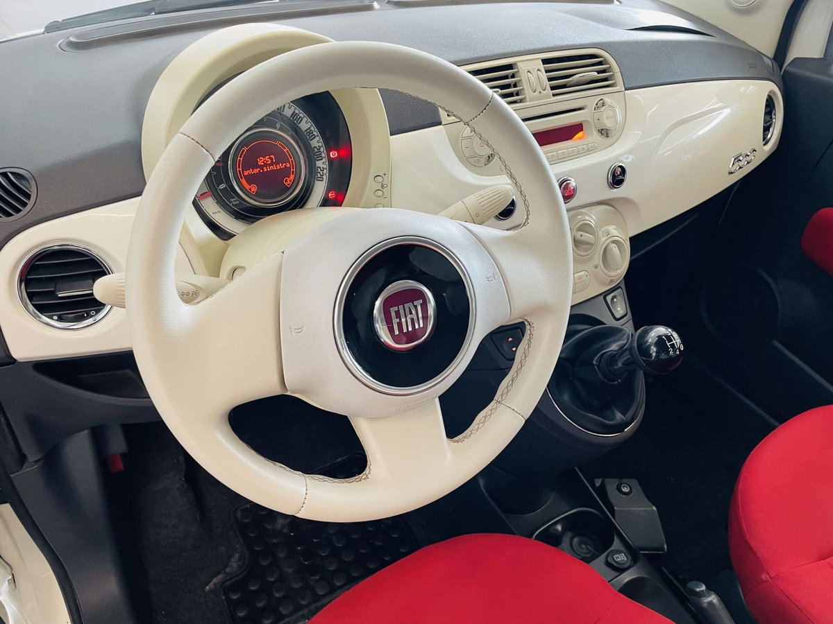 Fiat 500 1.3 Multijet 16V 95 CV Lounge (9)