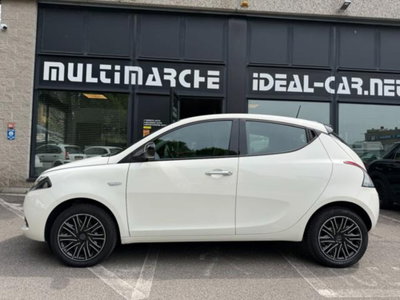 Lancia Ypsilon 1.0 FireFly 5 porte S&S Hybrid Gold Plus (2)