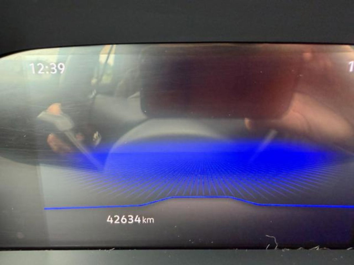 Volkswagen T-Roc 1.0 TSI Life (10)