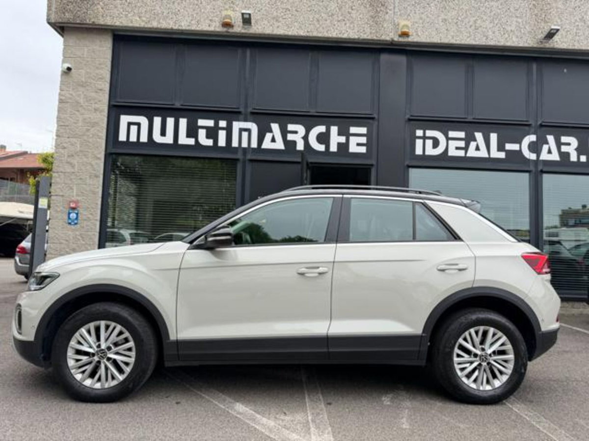 Volkswagen T-Roc 1.0 TSI Life (2)