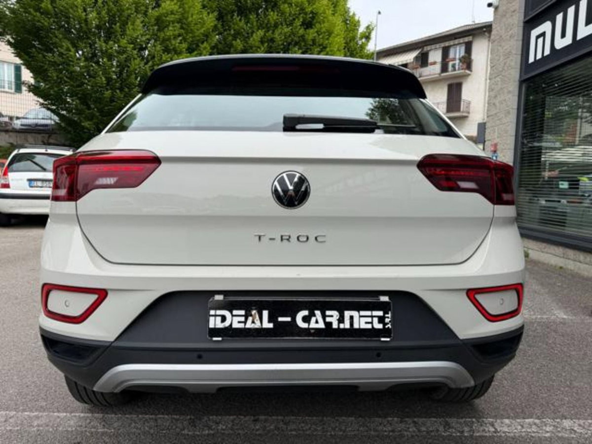 Volkswagen T-Roc 1.0 TSI Life (5)