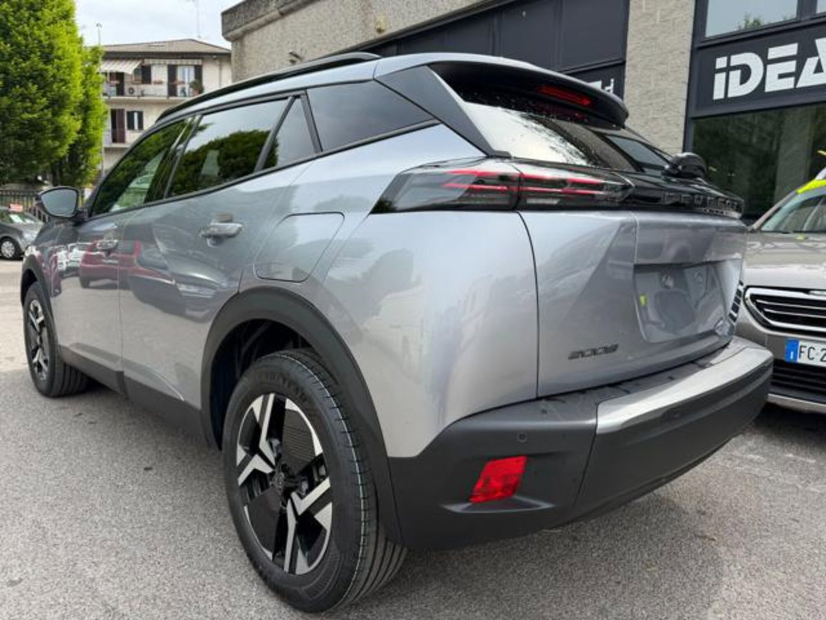 Peugeot 2008 PureTech 100 S&S Allure (3)