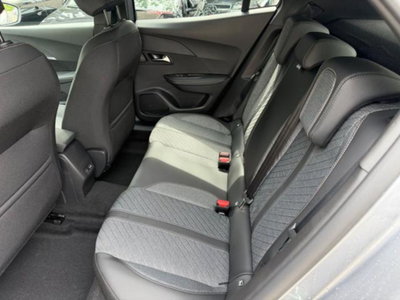 Peugeot 2008 PureTech 100 S&S Allure (7)