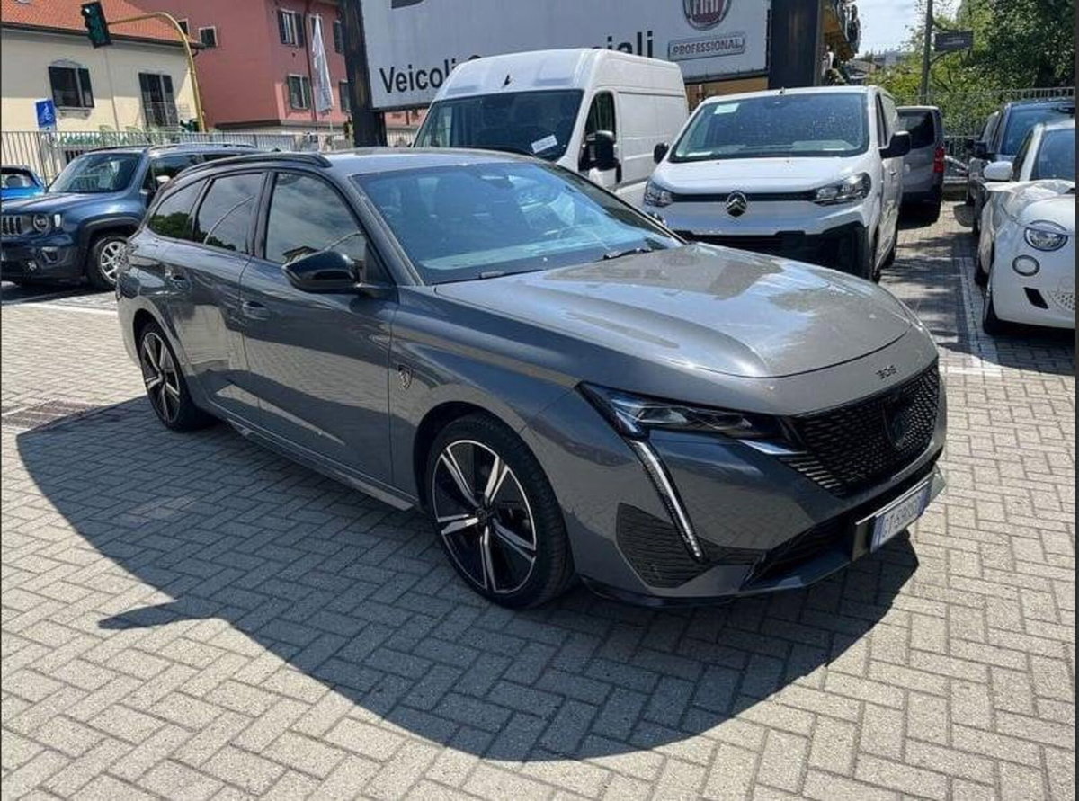 Peugeot 308 1.5 bluehdi GT s&s 130cv eat8 (3)