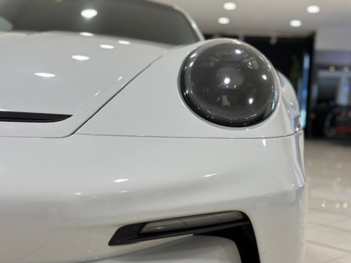 Porsche 911 Coupé 4.0 GT3 con pacchetto Touring (5)