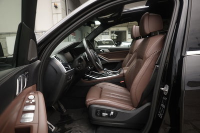 BMW X7 xDrive40d 48V (18)