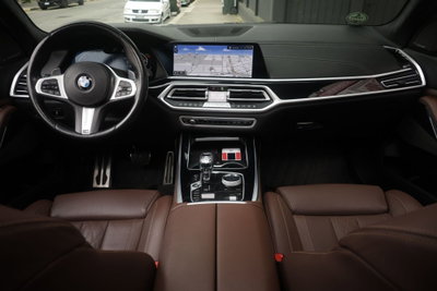 BMW X7 xDrive40d 48V (2)