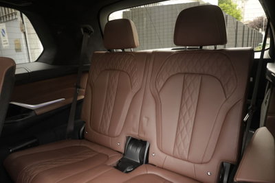 BMW X7 xDrive40d 48V (20)