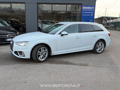 Audi A4 Avant 40 TDI quattro S tronic Business Sport (2)