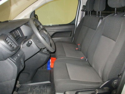 Fiat Scudo Furgone 2.0 BlueHDi 145CV AT8 PL-TN Furgone Lounge (6)