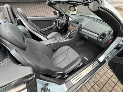 Mercedes-Benz SLK 350 cat Sport (10)