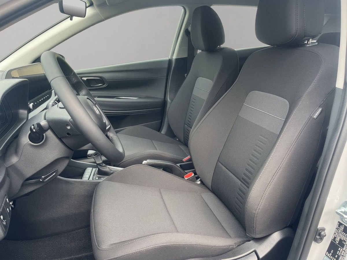 Hyundai Bayon 1.0 t-gdi Business 90cv dct (11)