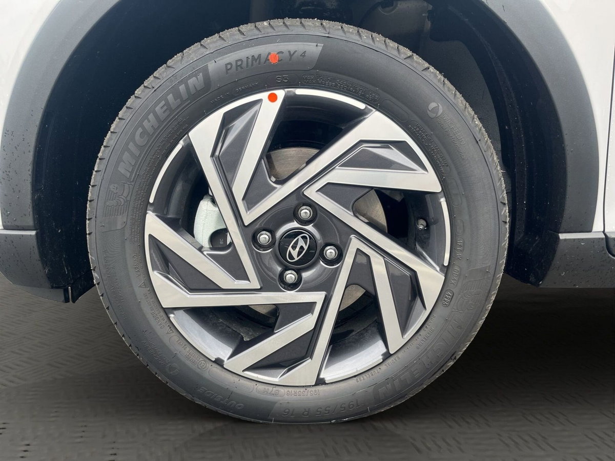 Hyundai Bayon 1.0 t-gdi Business 90cv dct (4)