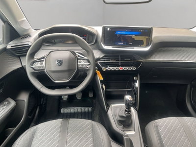 Peugeot 208 1.2 turbo Allure 100cv (15)