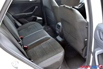 Volkswagen T-Roc 1.5 tsi Style dsg (13)