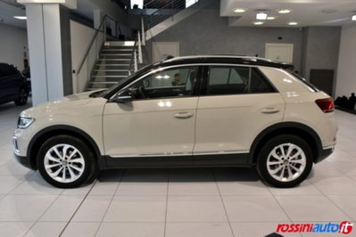 Volkswagen T-Roc 1.5 tsi Style dsg (2)