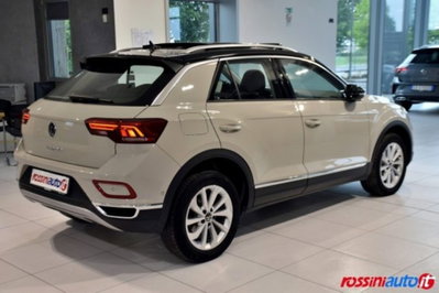 Volkswagen T-Roc 1.5 tsi Style dsg (5)
