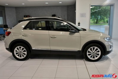 Volkswagen T-Roc 1.5 tsi Style dsg (6)