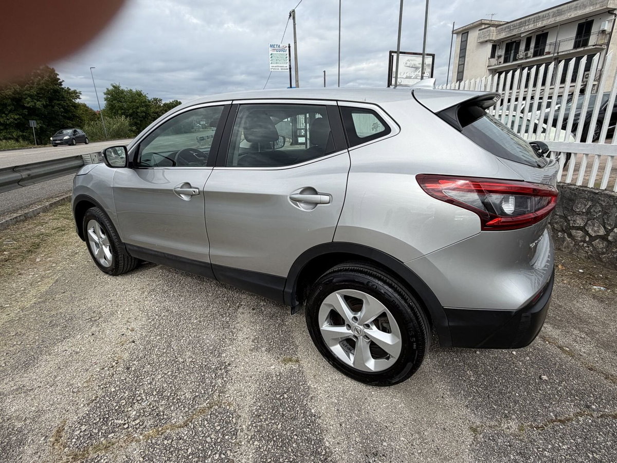 Nissan Qashqai 1.5 dCi 115 CV DCT Business (3)
