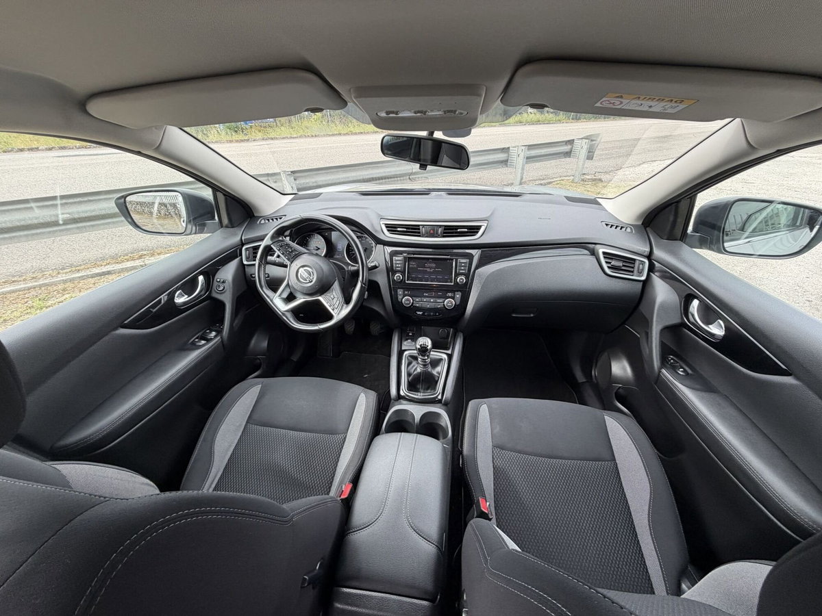 Nissan Qashqai 1.5 dCi 115 CV DCT Business (5)