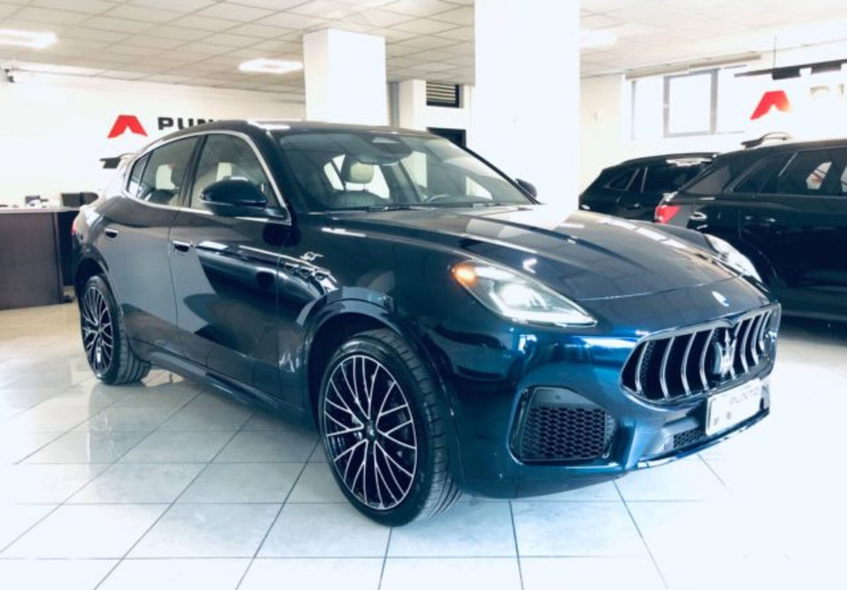 Maserati Grecale 2.0 MHEV 300 CV GT PrimaSerie (4)