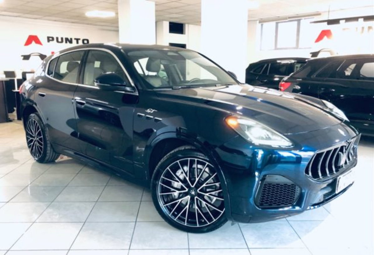 Maserati Grecale 2.0 MHEV 300 CV GT PrimaSerie (8)