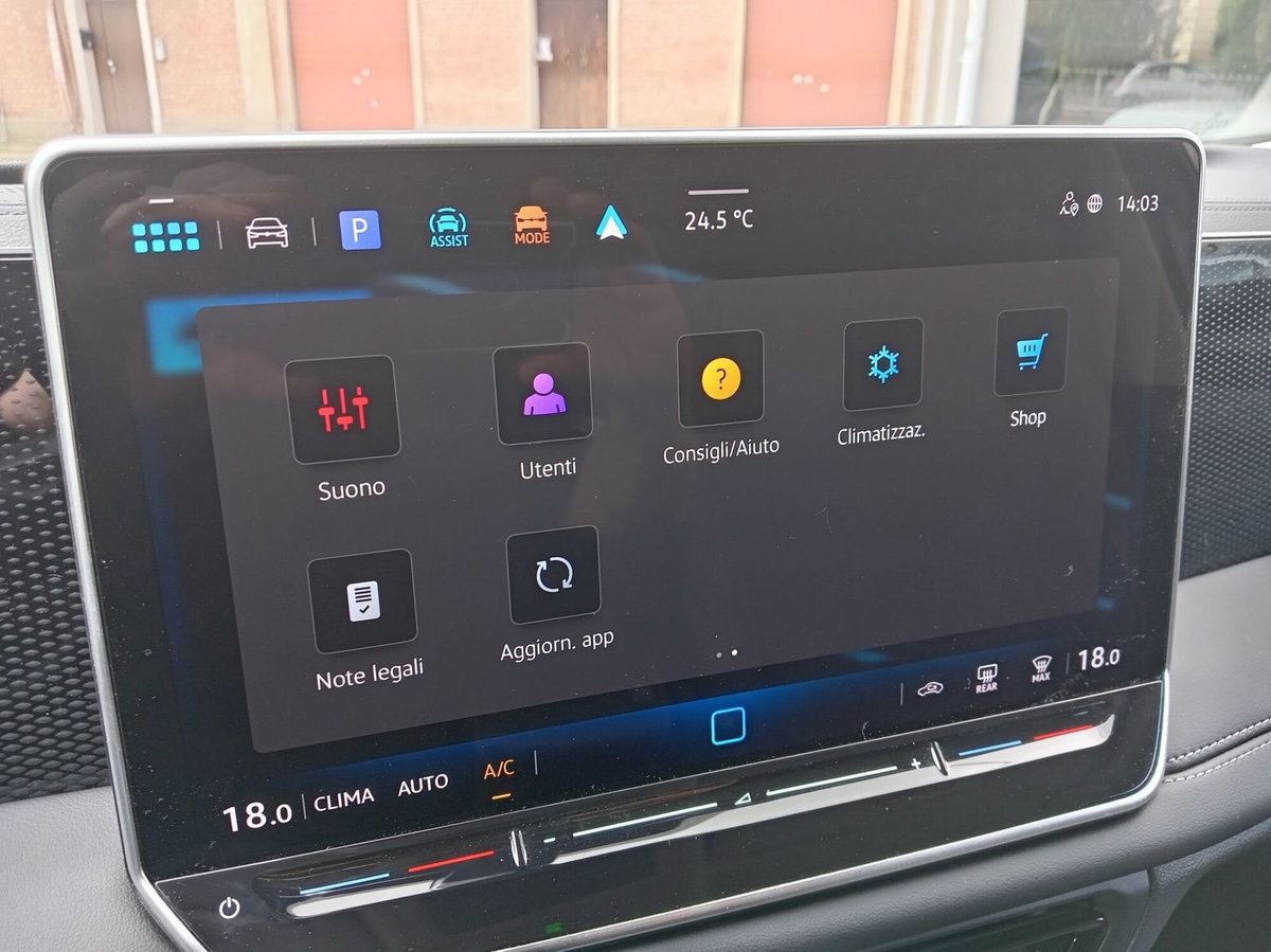 Volkswagen Tiguan 2.0 tdi Edition 150cv dsg (17)