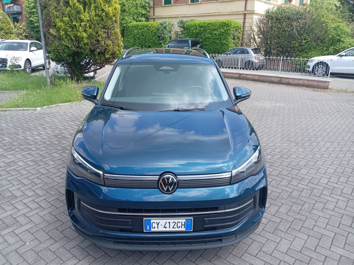 Volkswagen Tiguan 2.0 tdi Edition 150cv dsg (9)