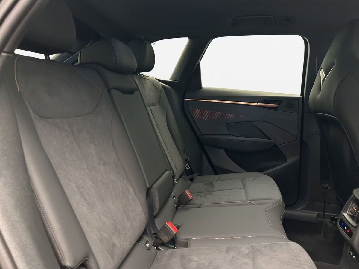 Cupra Terramar 1.5 e-hybrid 204cv dsg (8)