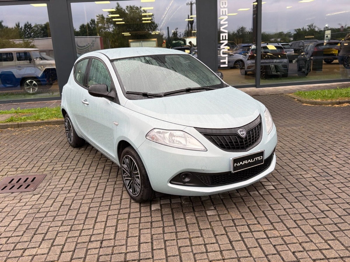 Lancia Ypsilon 1.0 FireFly 5 porte S&S Hybrid Ecochic UnYca