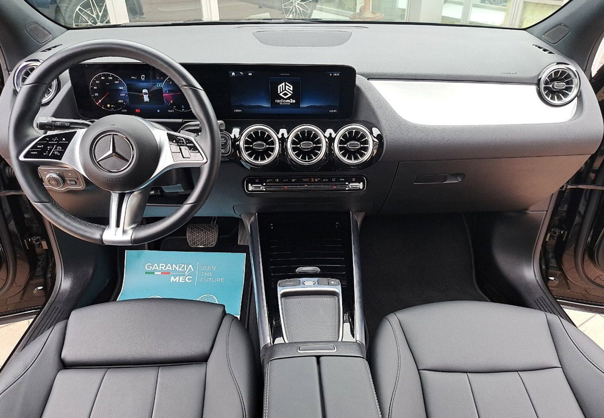 Mercedes-Benz GLA SUV 200 d Progressive Advanced Plus auto (13)