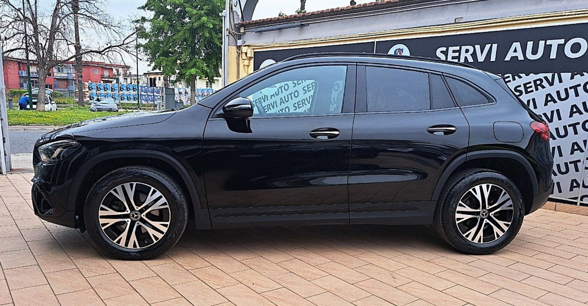 Mercedes-Benz GLA SUV 200 d Progressive Advanced Plus auto (8)