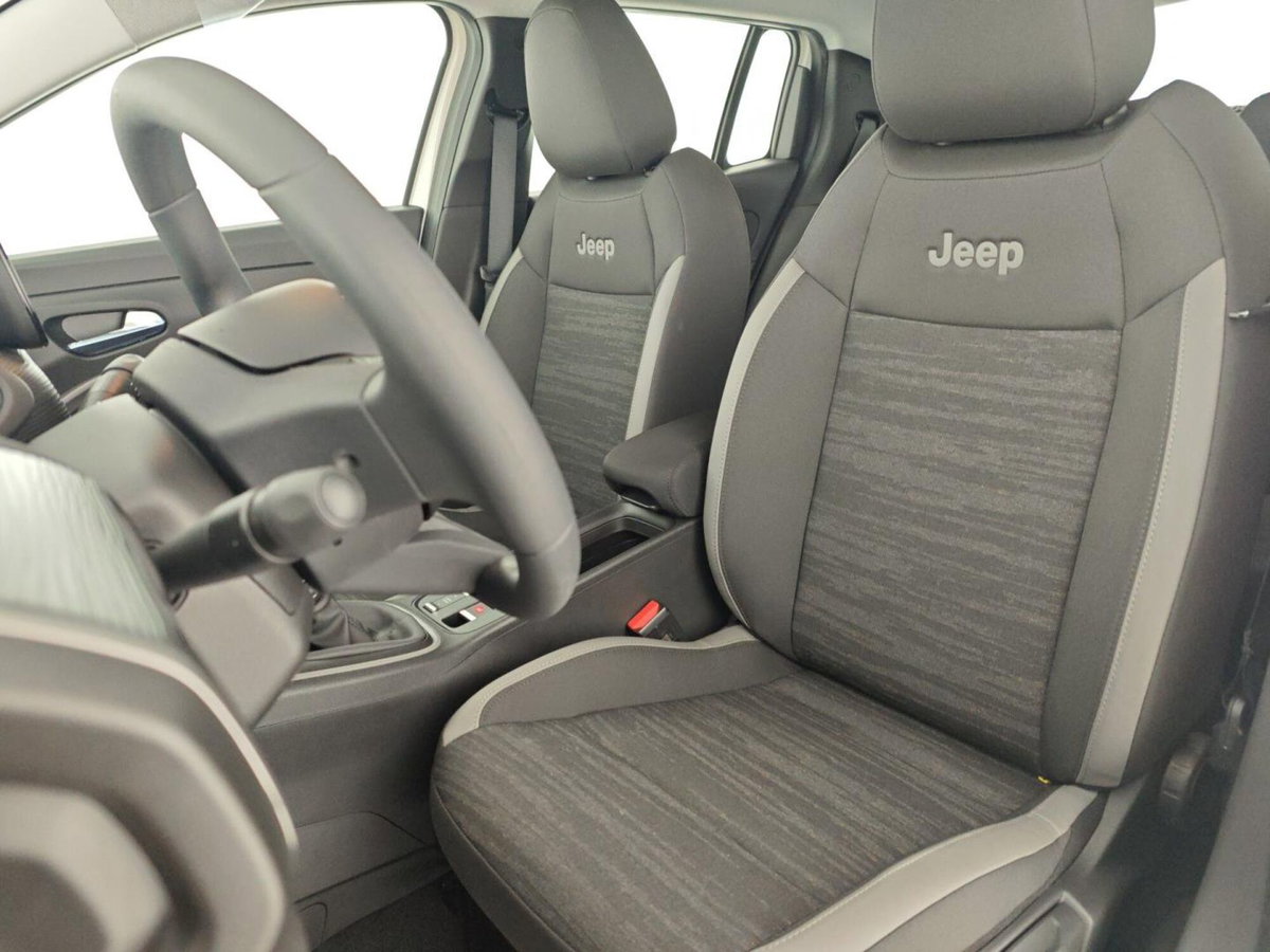 Jeep Avenger 1.2 turbo Longitude fwd 100cv (11)