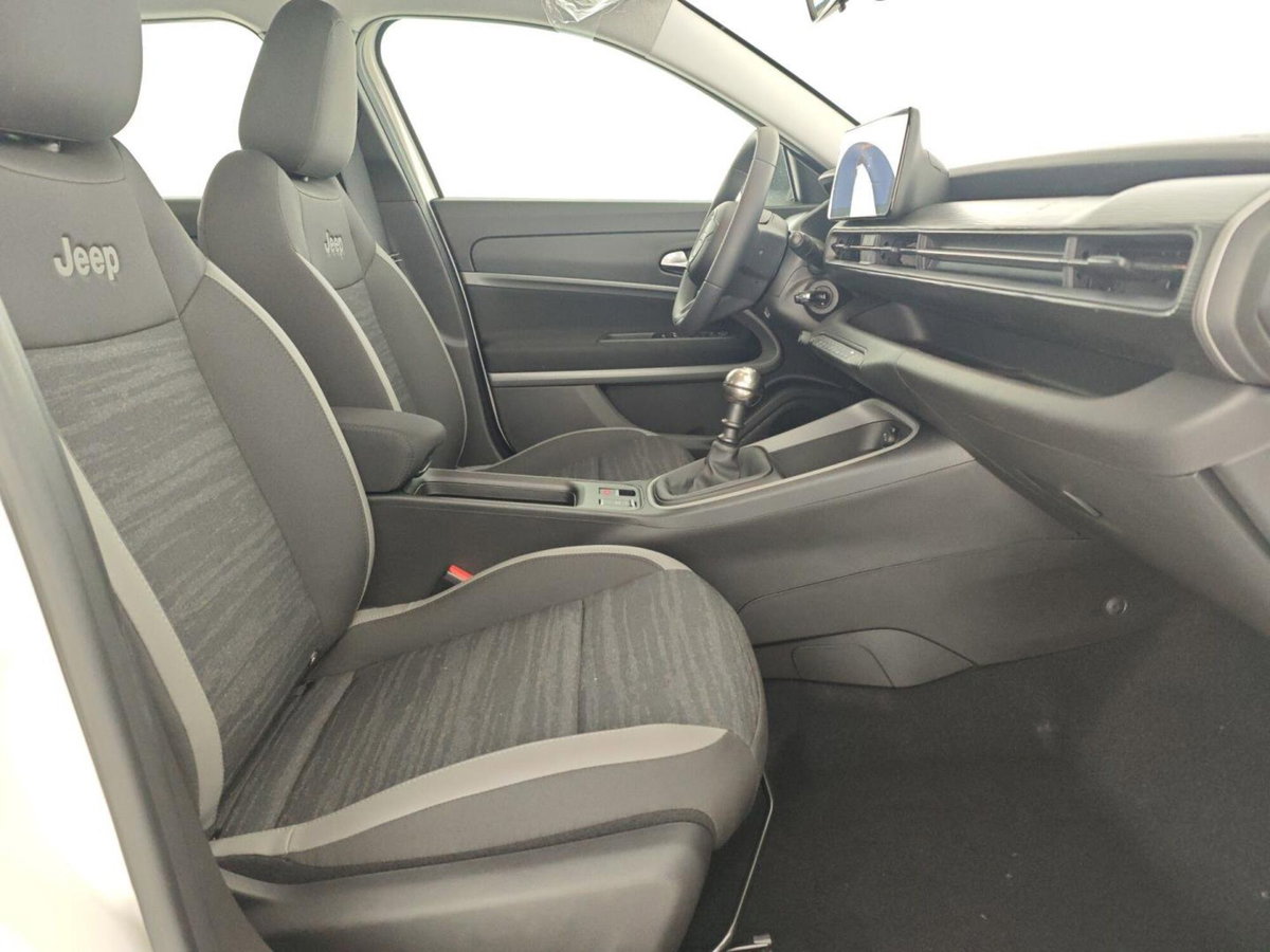 Jeep Avenger 1.2 turbo Longitude fwd 100cv (13)