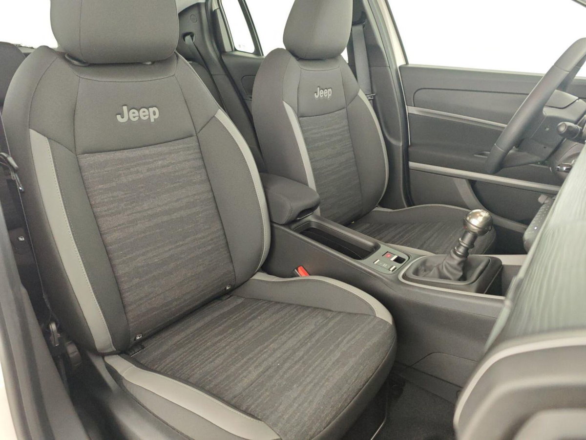 Jeep Avenger 1.2 turbo Longitude fwd 100cv (14)