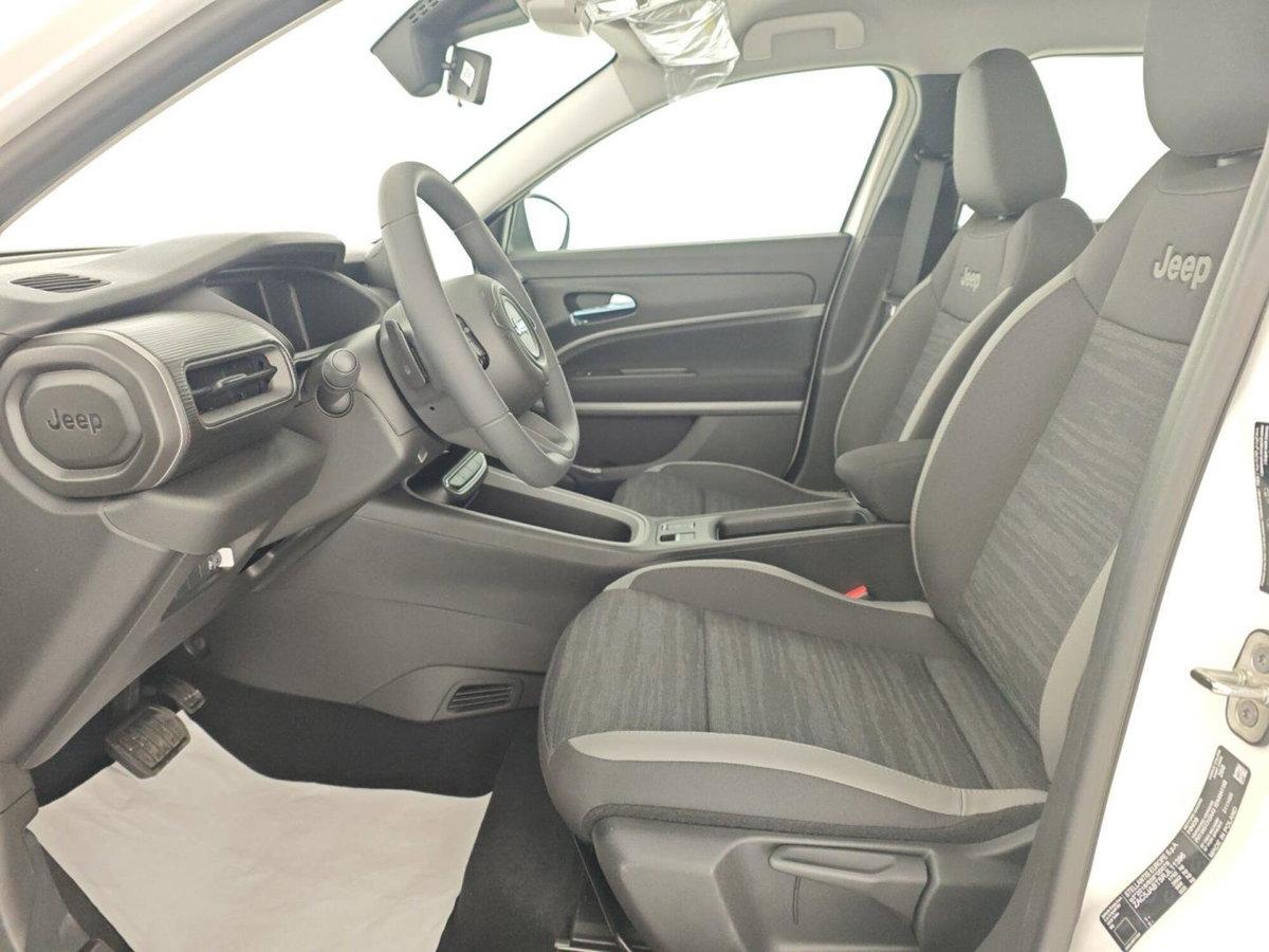 Jeep Avenger full-electric Longitude fwd 156cv auto (10)