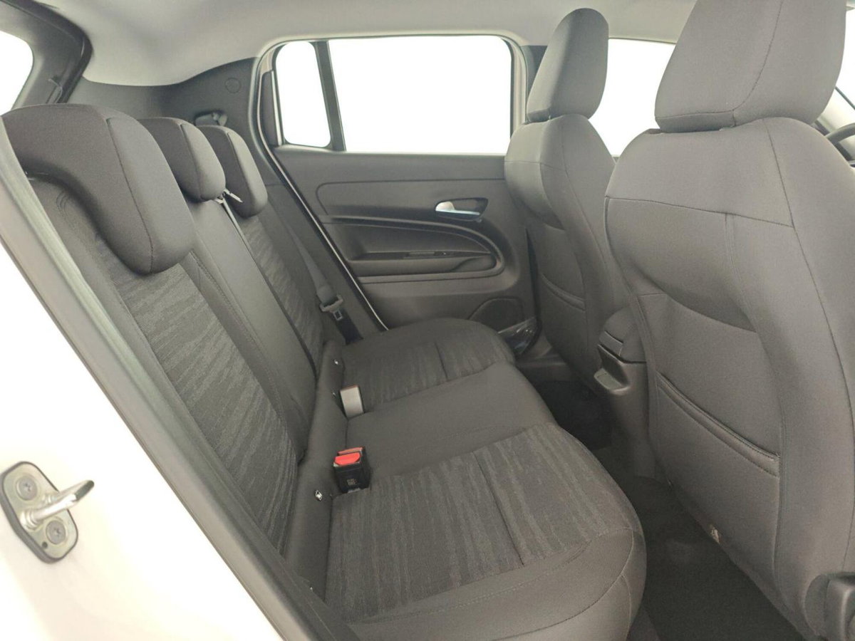Jeep Avenger full-electric Longitude fwd 156cv auto (16)